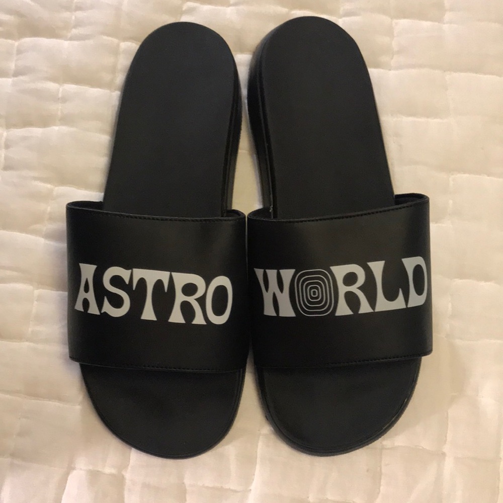 Travis Scott Astroworld Slides Mens Size 12. NEW in box! Black/White